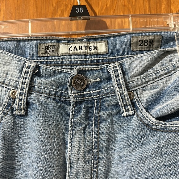 BKE carter Blue Straight Leg Jeans Classic Style size 28 regular - Picture 2 of 4